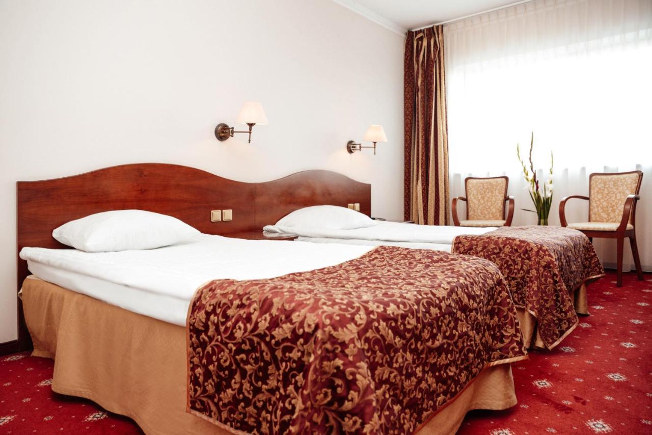 Hotel Sympozjum & Spa Krakow Bagian luar foto