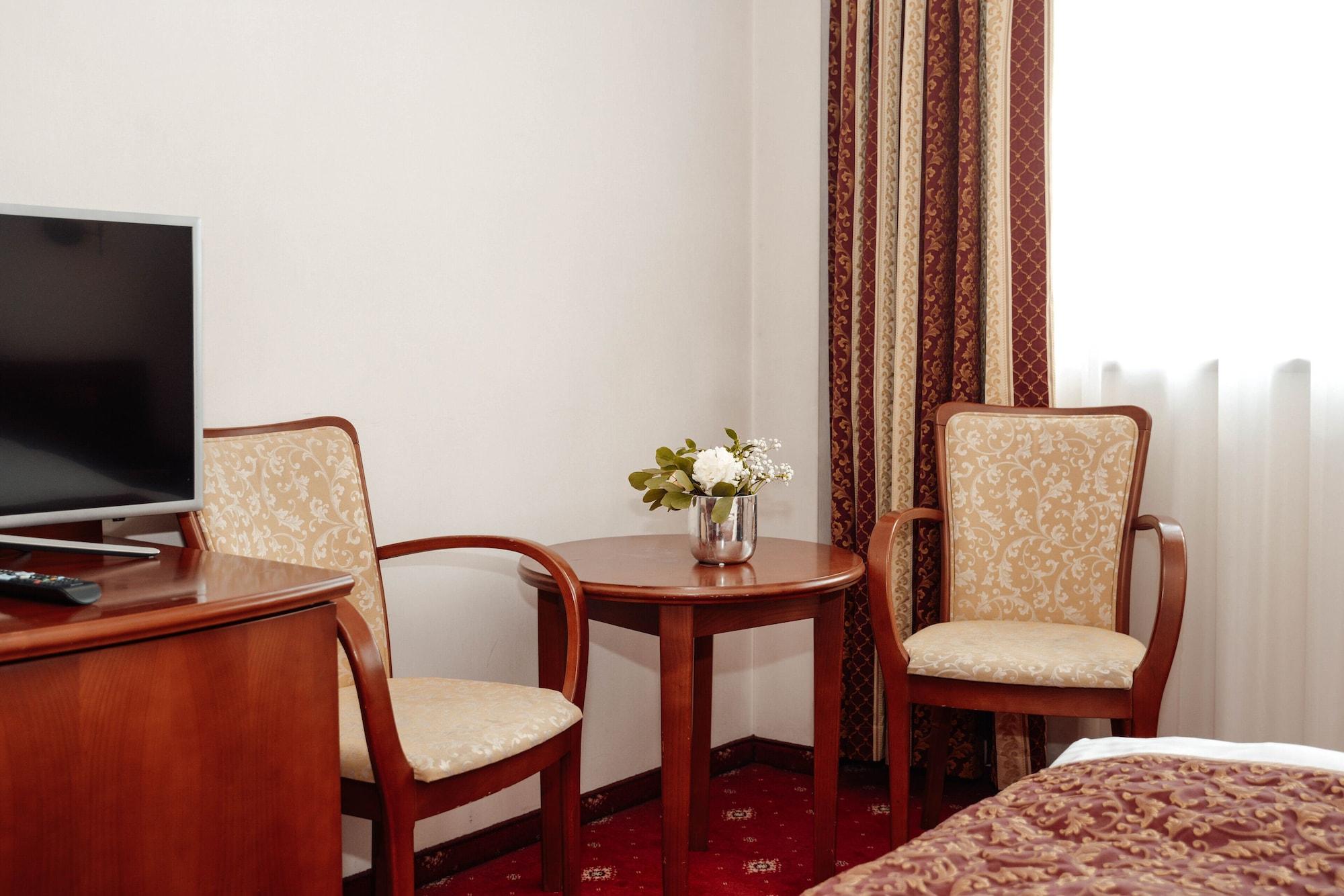 Hotel Sympozjum & Spa Krakow Bagian luar foto