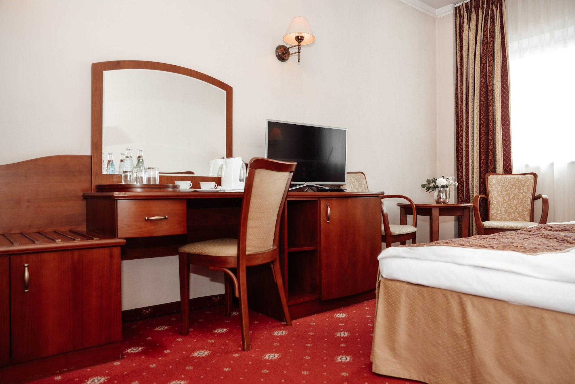Hotel Sympozjum & Spa Krakow Bagian luar foto