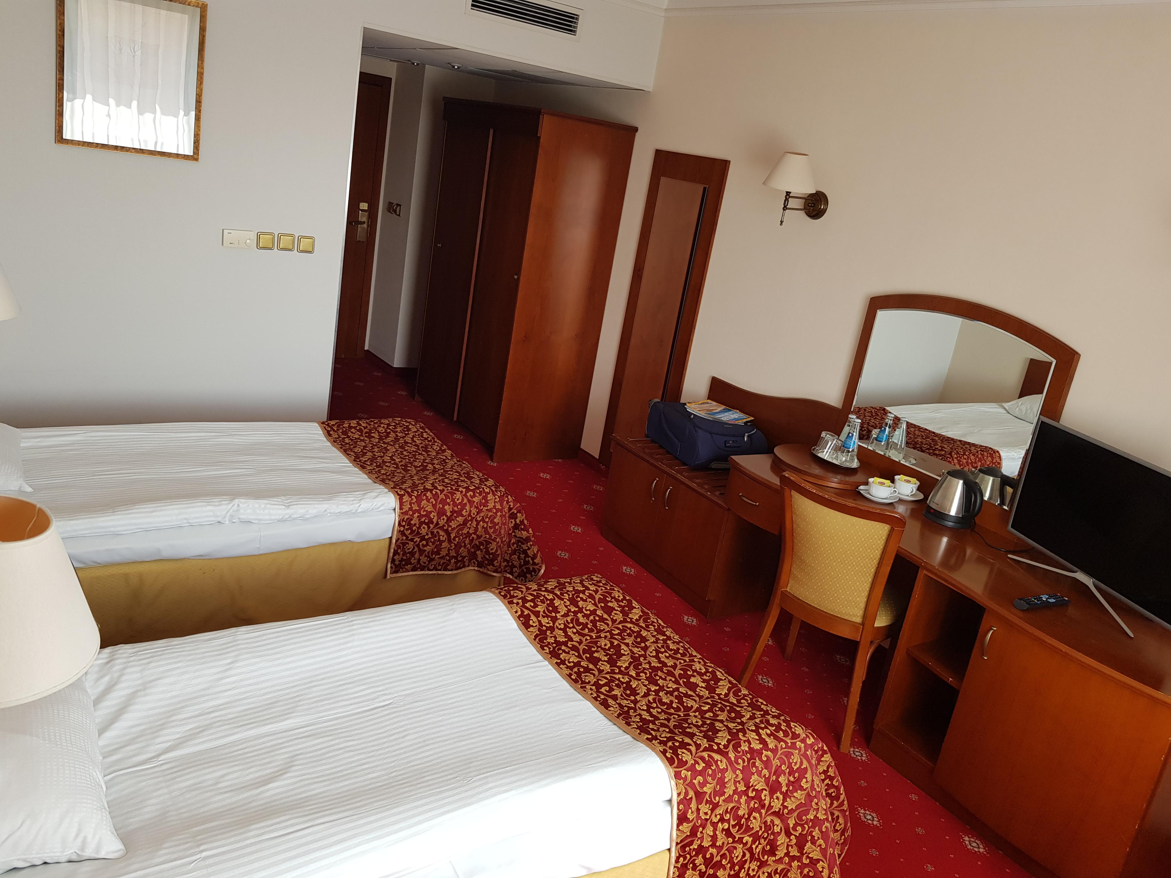 Hotel Sympozjum & Spa Krakow Bagian luar foto